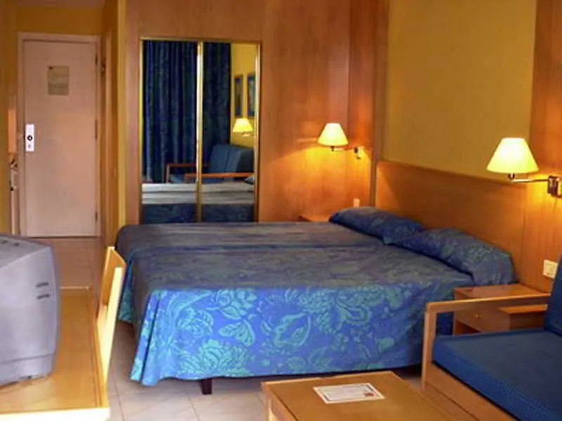 Hotel Merlin Resort Callao Salvaje